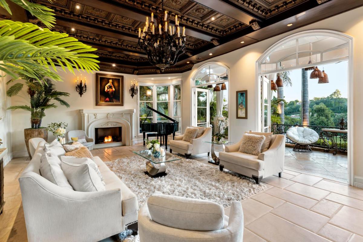 Image 3 of Bel Air Luxury Villa 6 bedrooms entire house Los Angeles