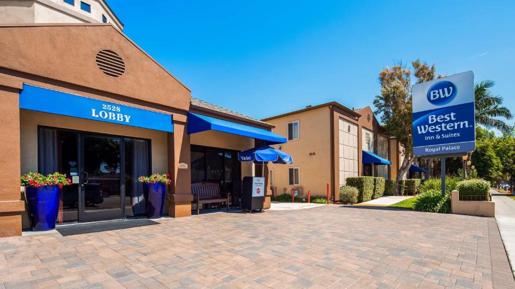 Best Western Royal Palace Inn & Suites