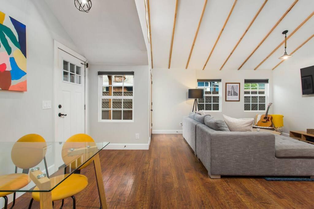 Downtown Culver City House w/ Backyard, AC & Garage