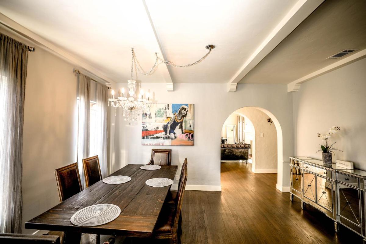 Gorgeous Renovated 3BD 2BA near West Hollywood and Beverly Hills