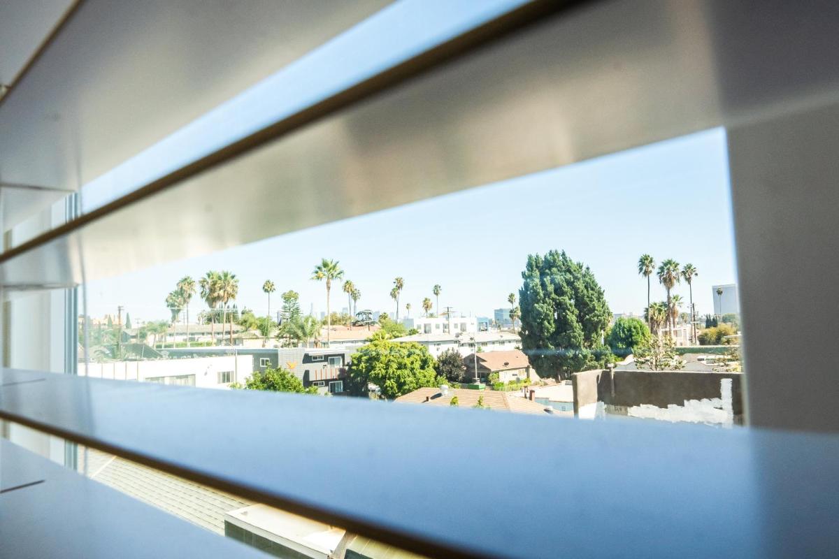 Hollywood 3Bedrooms Stylish Loft with 2 Parking