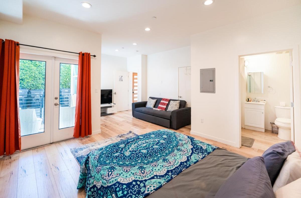 Hollywood 3Bedrooms Stylish Loft with 2 Parking