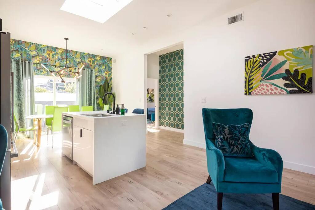 New Hip and Luxe Bungalow with Hot Tub near DTLA