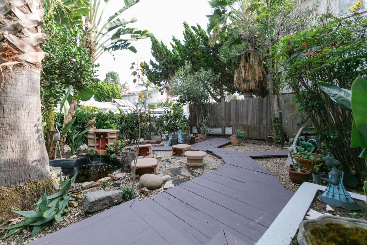Image 6 of Stunning 2-Bedroom Home near Downtown Culver