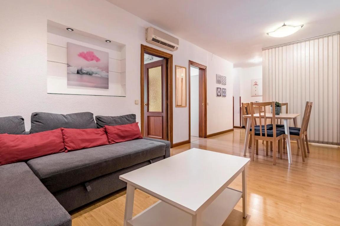 AVE Apartamento en Madrid Centro Atocha