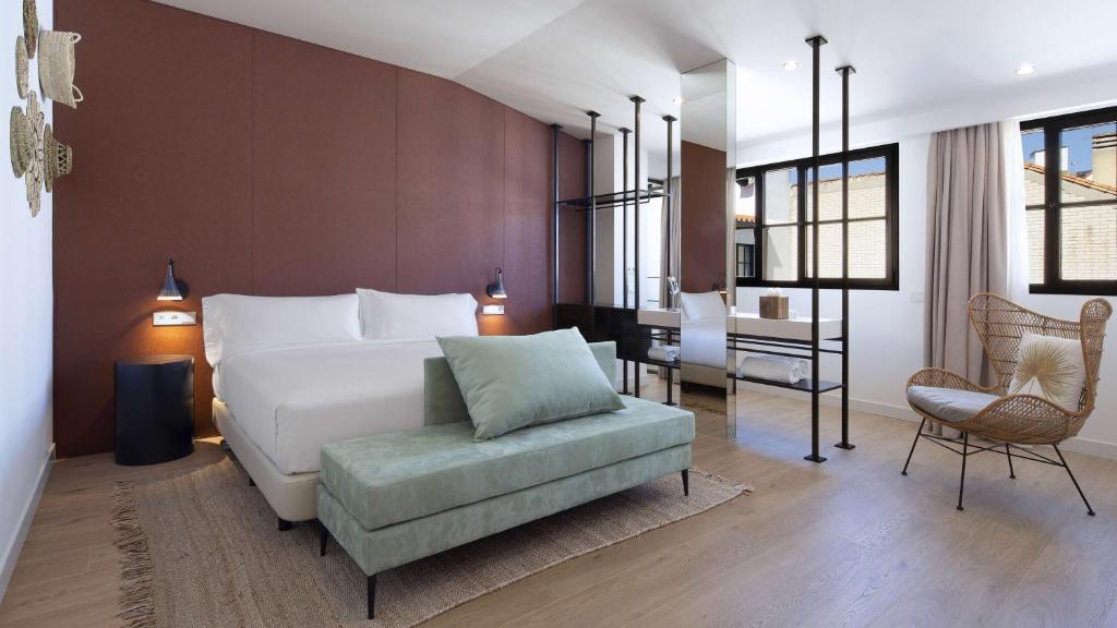 Atocha Hotel Madrid, Tapestry Collection by Hilton