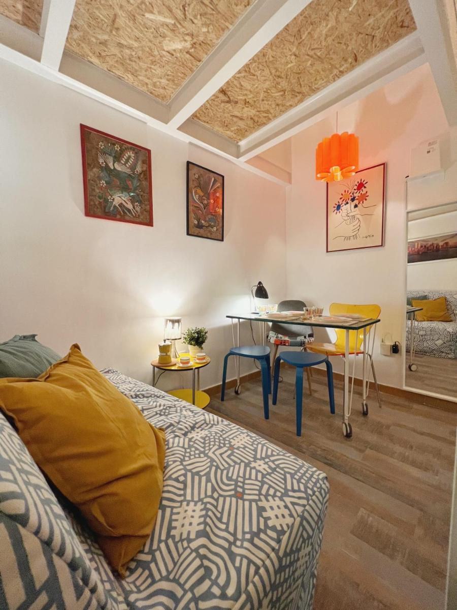 Cozy & Modern Apartments in Embajadores Area – Madrid Center