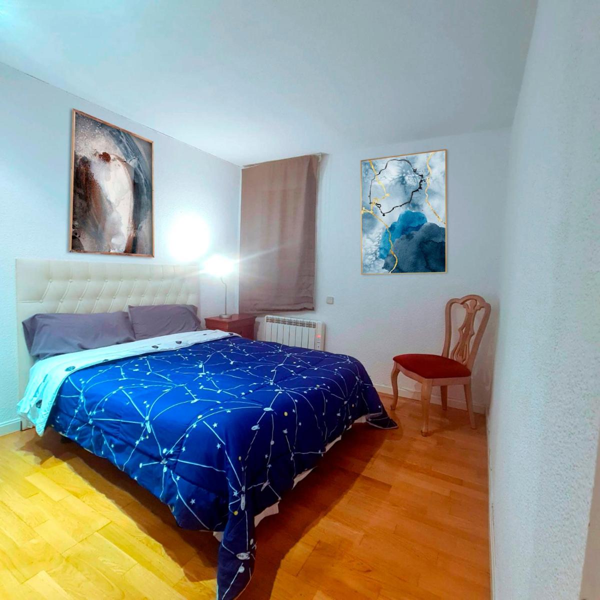 GRAN VIA VALVERDE Apartaments & ROOMS PARKING