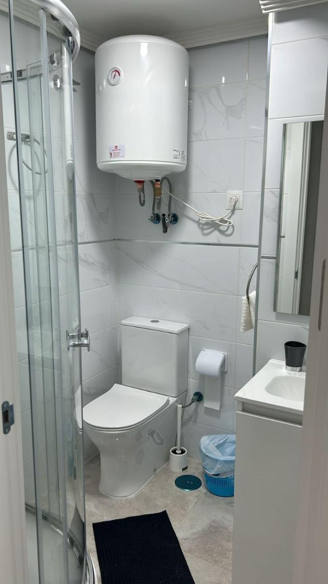 Habitación doble o compartida con baño privado en el centro de Madrid