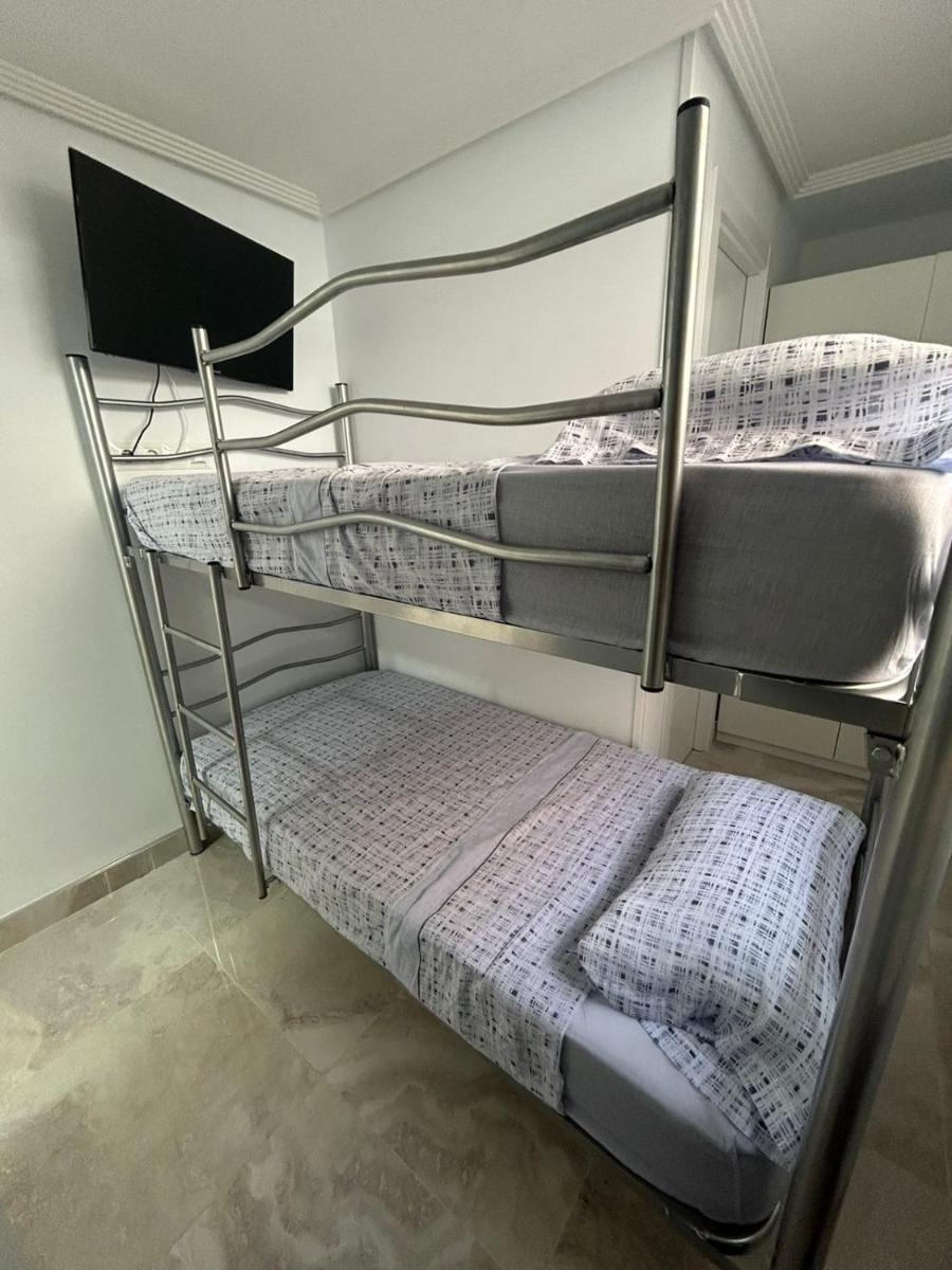 Habitación doble o compartida con baño privado en el centro de Madrid