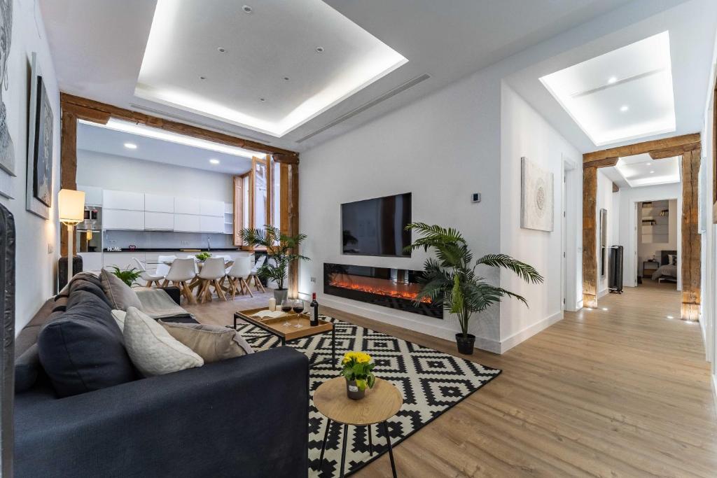 Super Exclusive Madrid Center Apartment