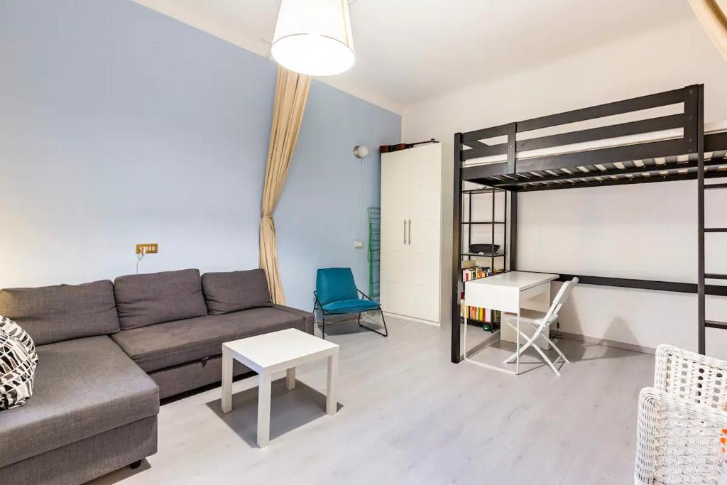 12 Minutes from Duomo – Modern Loft