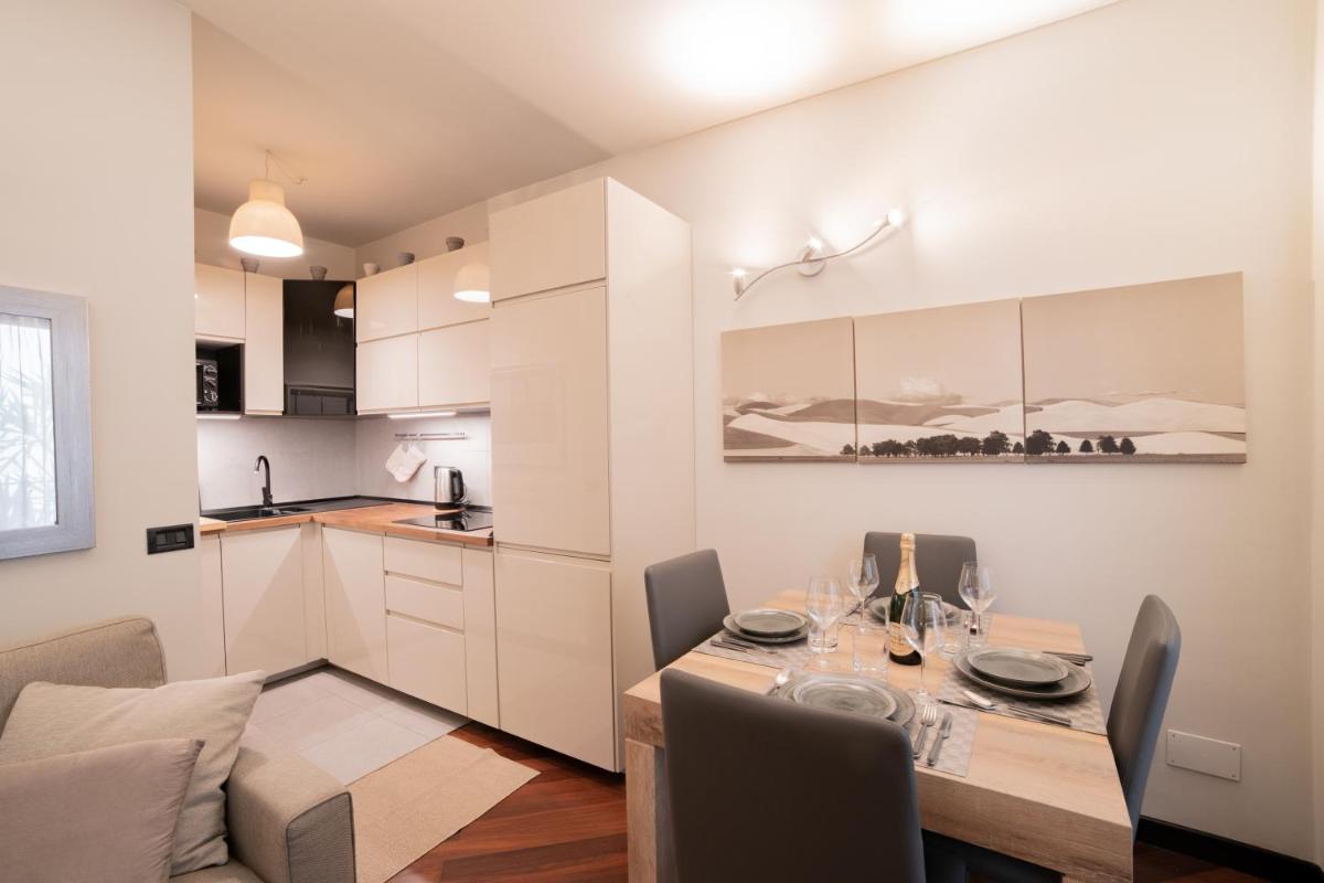 Brera-Centro, Stylish and Central New Apartment