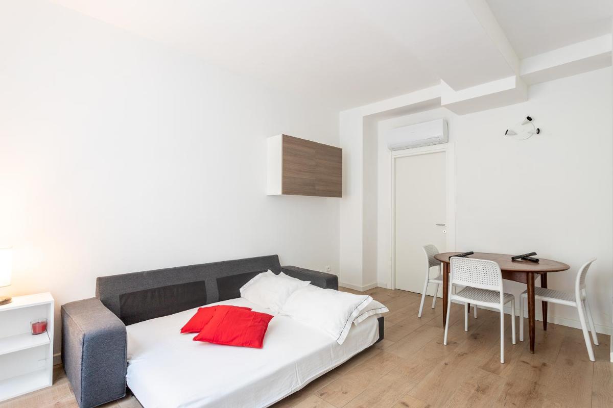 City Centre Apartment – 10 Minutes to Duomo – FREE Wifi e Netflix