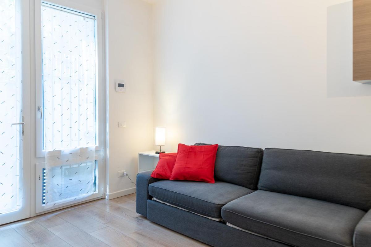 City Centre Apartment – 10 Minutes to Duomo – FREE Wifi e Netflix