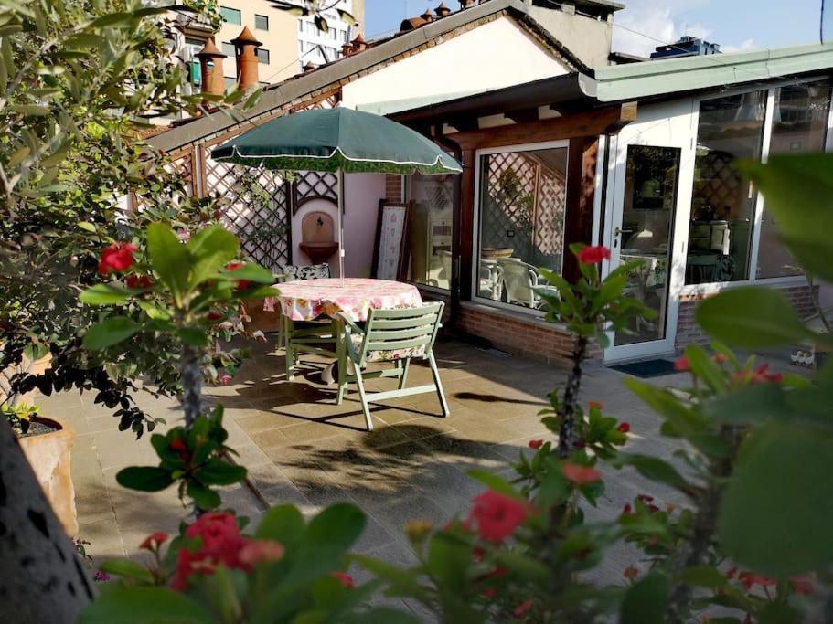 Cozy apartment with Garden Terrace