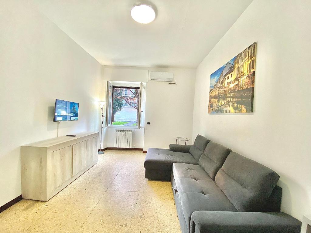 Famagosta Home, Navigli Style, accanto a Metropolitana, confortevole e spazioso