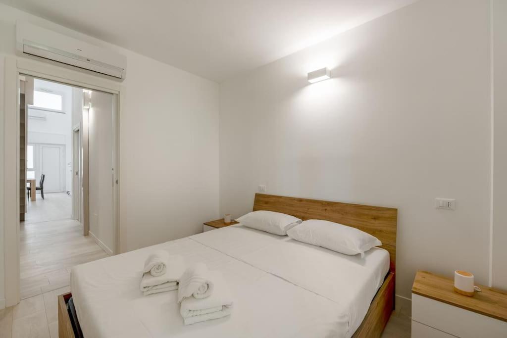 Free Parking – 1 Min Metro to Duomo – Loft Moderno