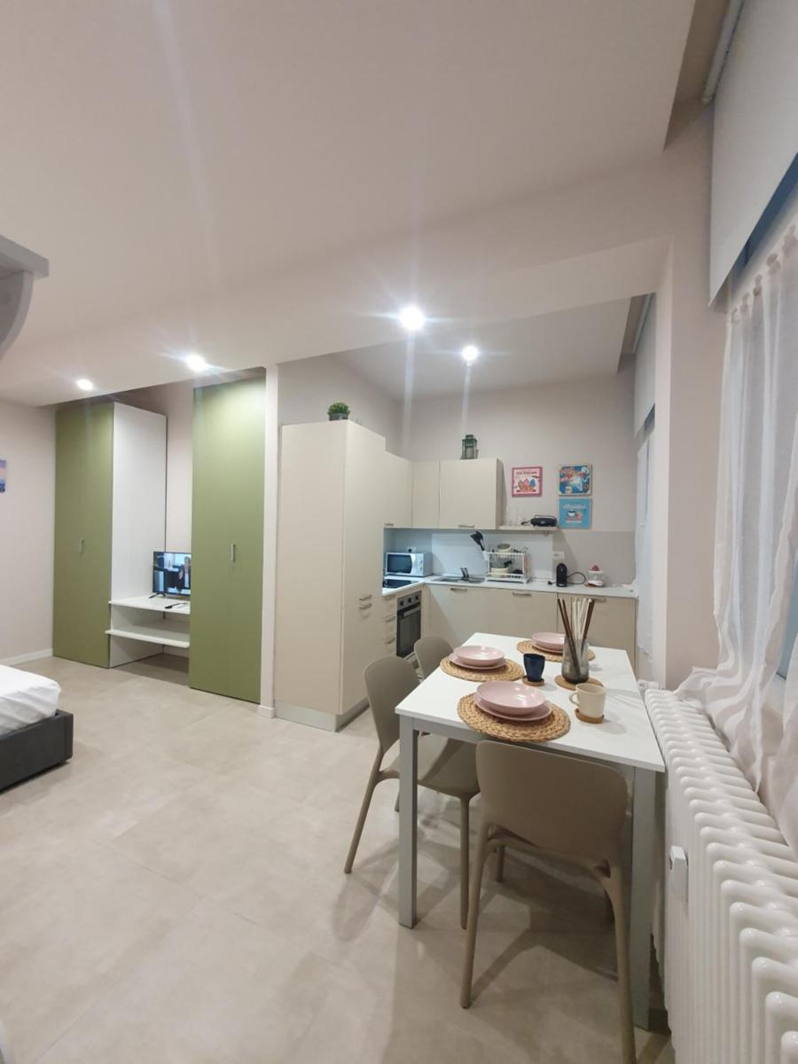 Gambara Metro Apartment Milano