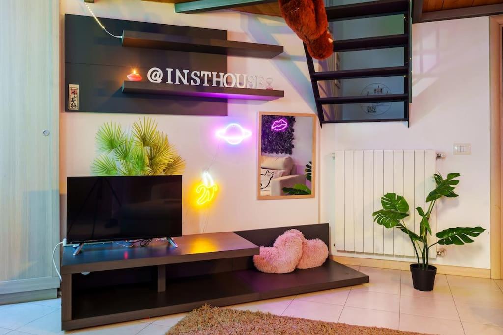 Insthouse – Let’s Chill It!