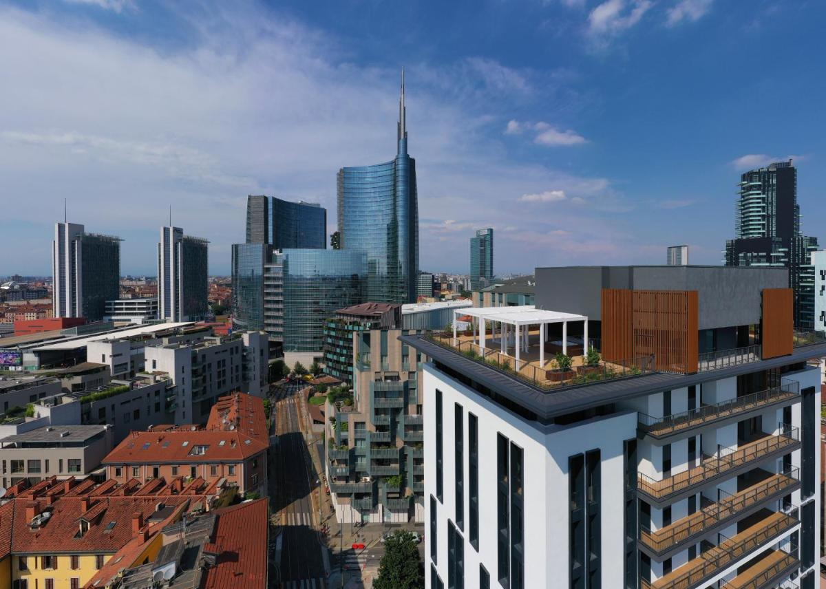 Milano Verticale | UNA Esperienze