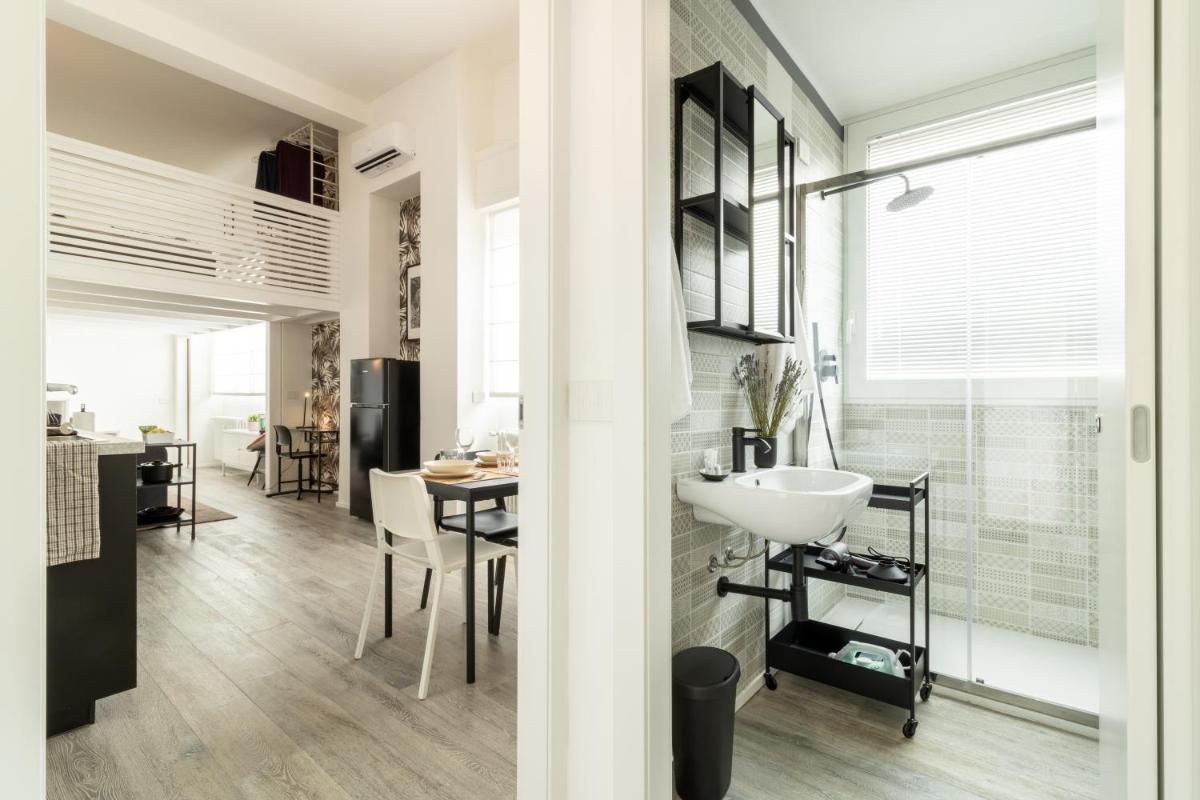 Navigli – Chic and Sophisticated Home in Milan