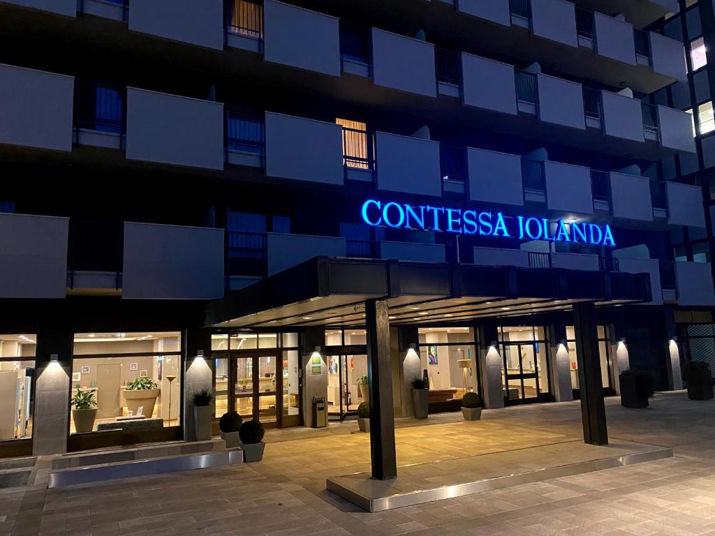 UNAWAY Hotel & Residence Contessa Jolanda Milano