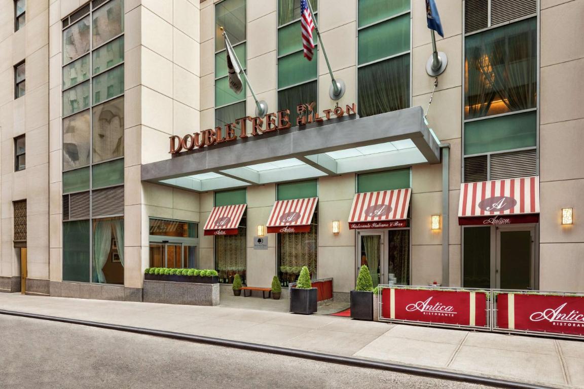 DoubleTree by Hilton New York Downtown