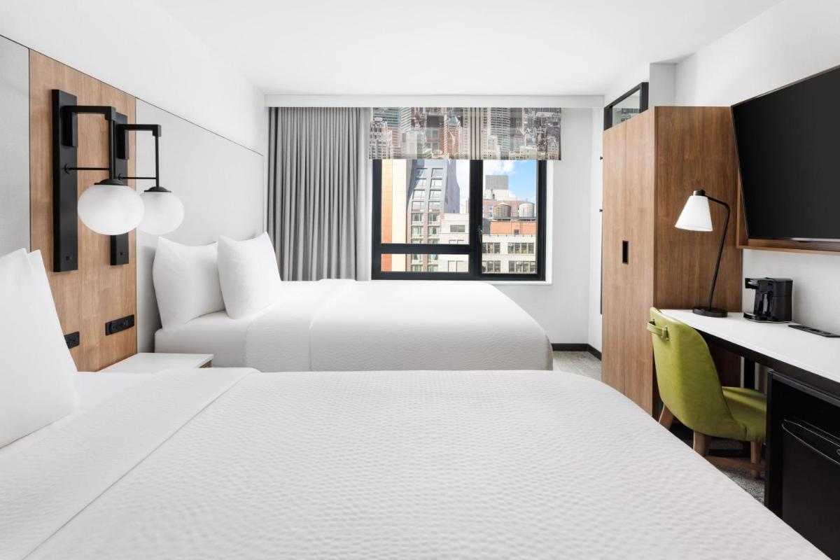 Fairfield Inn & Suites by Marriott New York Manhattan/Times Square South