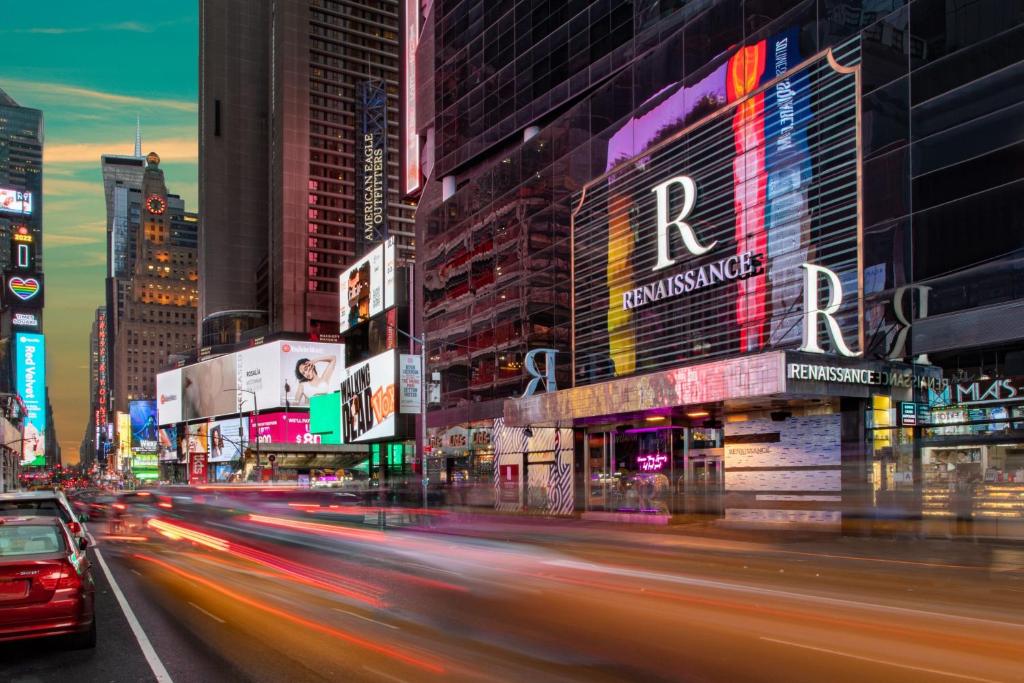 Renaissance New York Times Square by Marriott