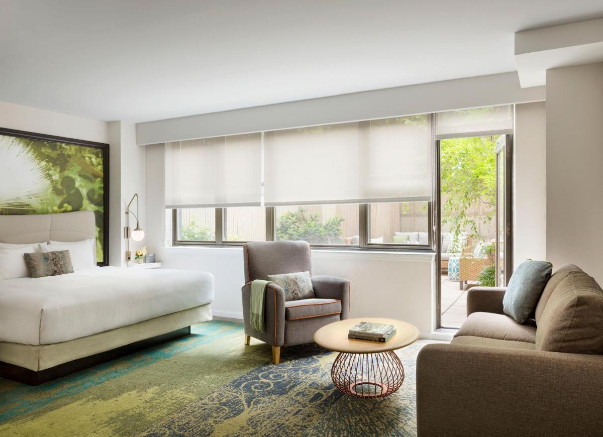 The Gardens Sonesta ES Suites New York