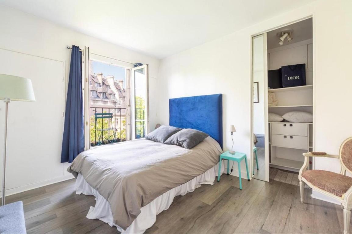 2 bedrooms with vues sur Paris et en face du Sacre Cœur