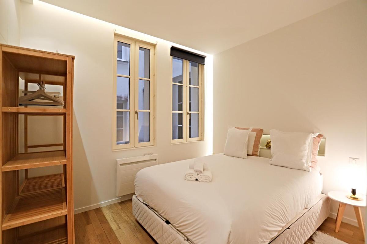 APPARTEMENT PARIS – LOUVRE & RIVOLI