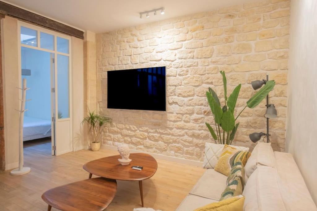 Best part of Saint-Germain-des Prés / 3 bedrooms