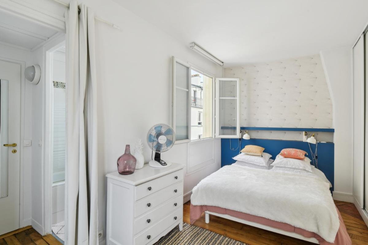 Charming Duplex in PrivateStreet, Citycenter Paris