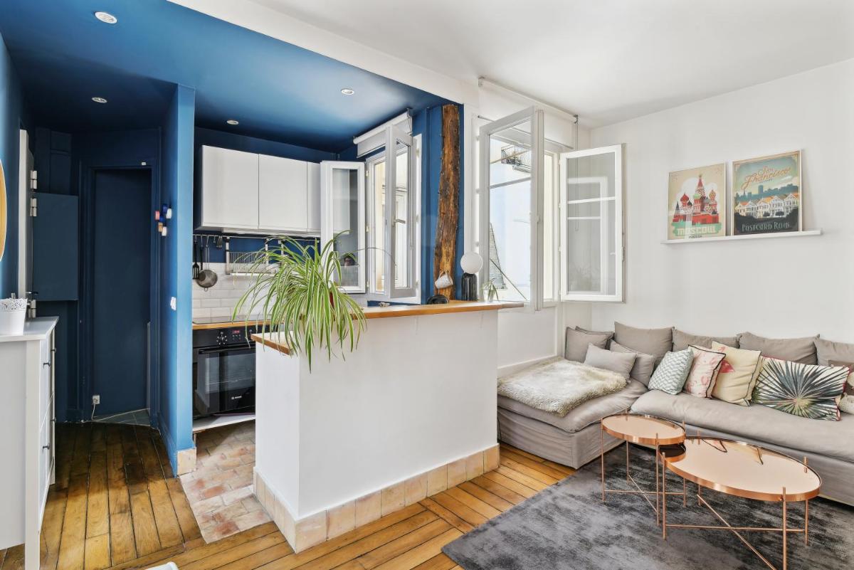 Charming Duplex in PrivateStreet, Citycenter Paris