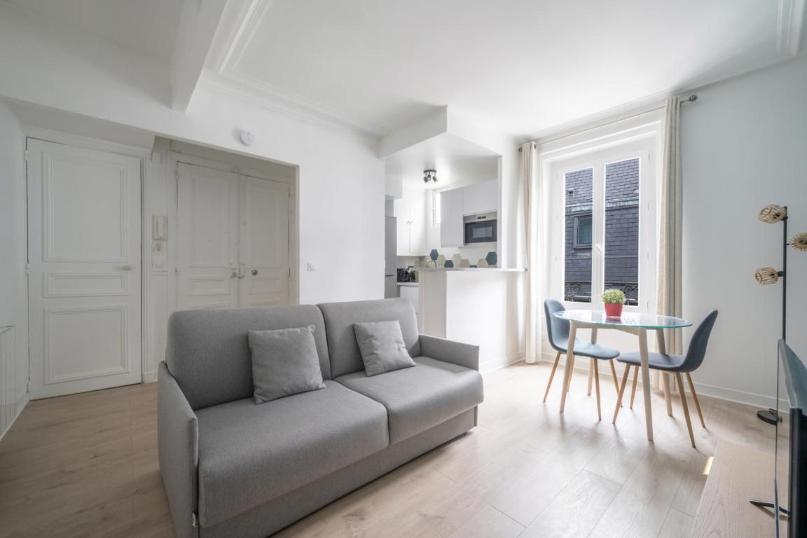 Charming apartment for 2 in the heart of Paris – Welkeys