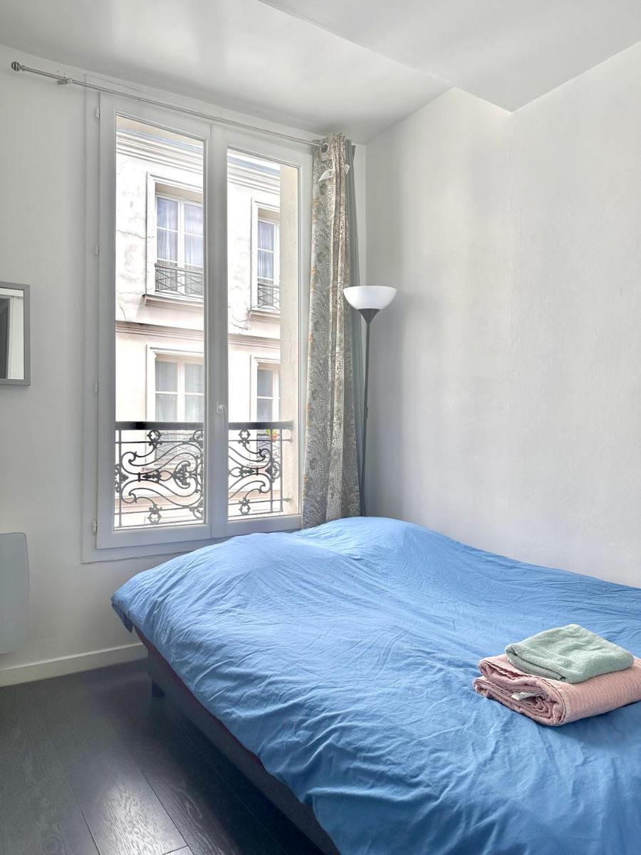 Comfortable and secure Montmartre studio Berthe