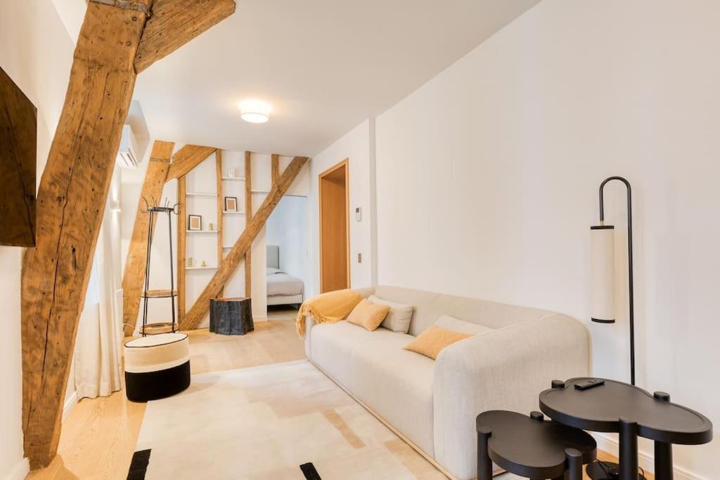 Cosy Duplex in the heart of Beaupassage