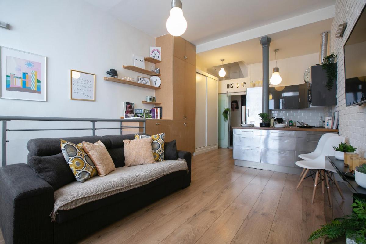 Loft in Batignolles next to Montmartre – LM17