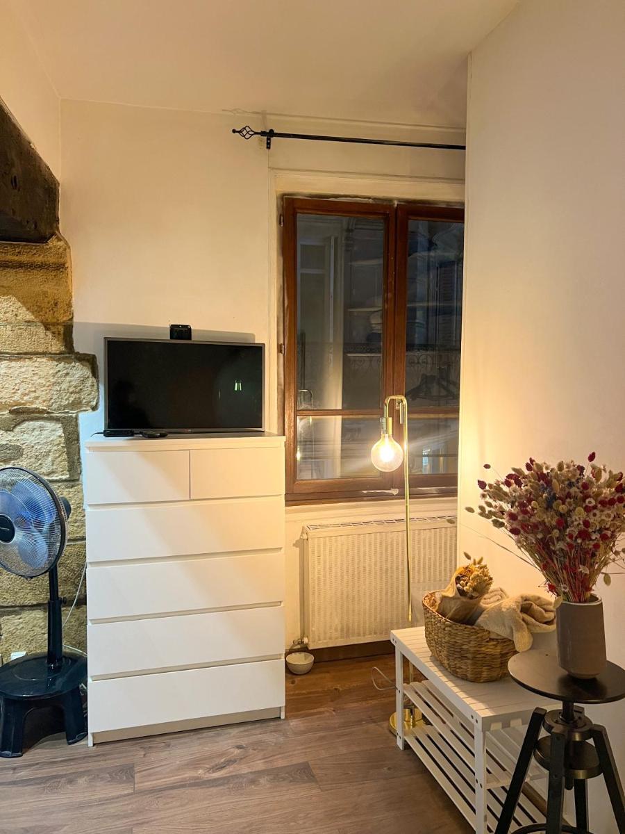 Magnifique studio cosy en plein coeur de Paris!