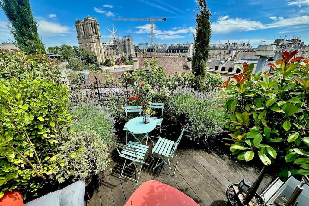 Rooftop Triplex with Garden at Notre Dame