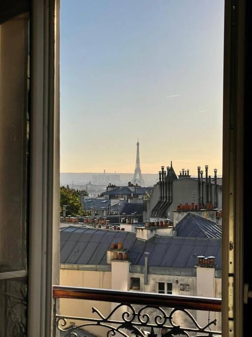 SUPER APPARTEMENT AU COEUR DE MONTMARTRE