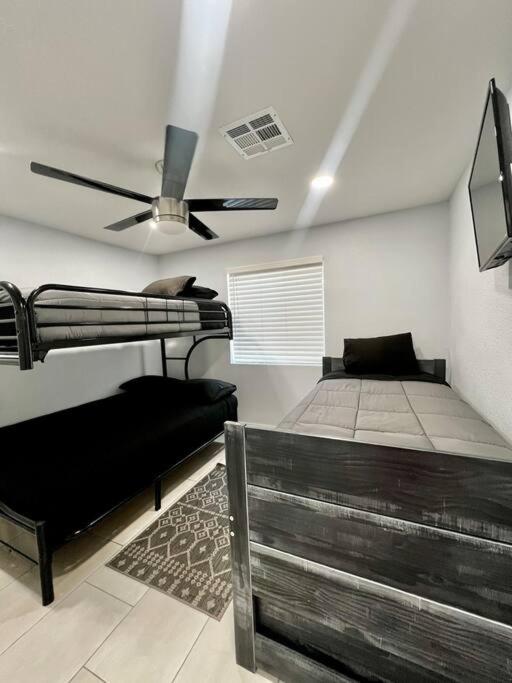 Affordable Modern Home Near Airport! Private AZ