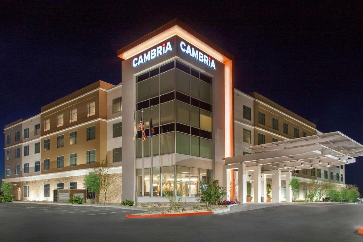 Cambria Hotel Phoenix – North Scottsdale