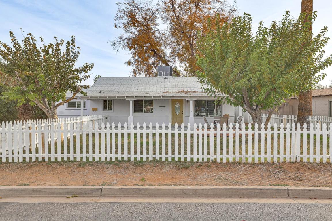 Charming Phoenix Home about 5 Mi to Downtown!