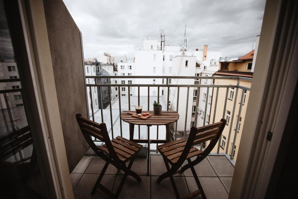 Loft apartment with balcony in centre