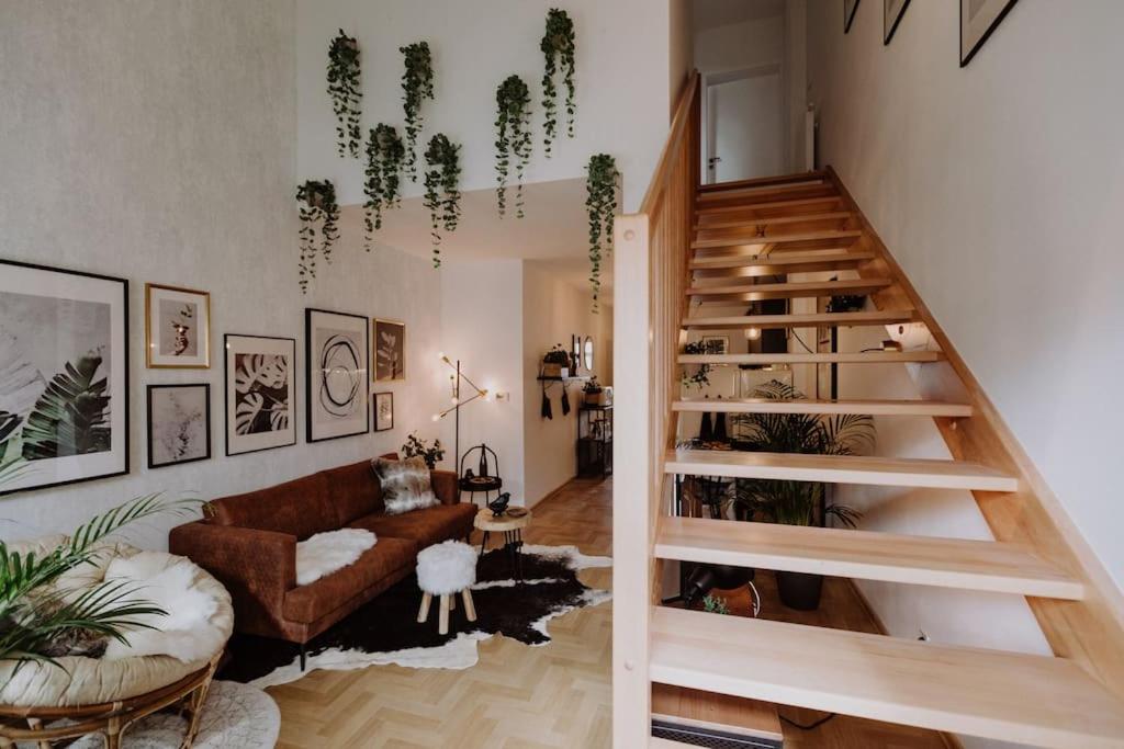 Loft apartment with balcony in centre