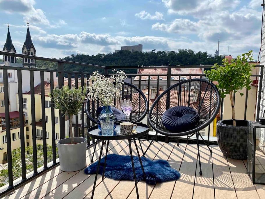 Romantic Terrace Studio in Karlín