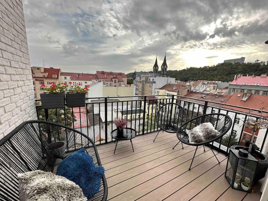 Romantic Terrace Studio in Karlín